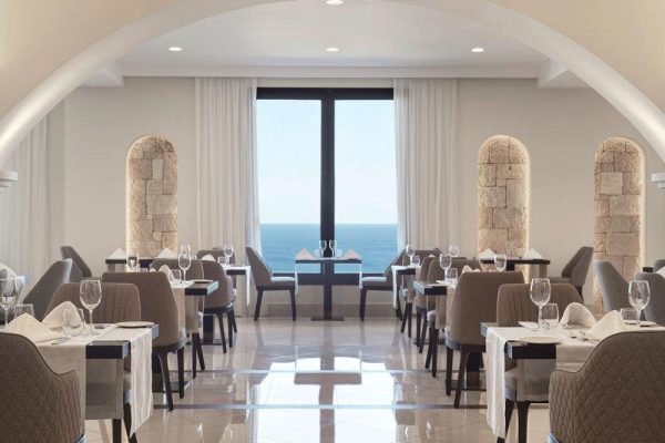 Restaurant van Esperos Blue Village en Spa
